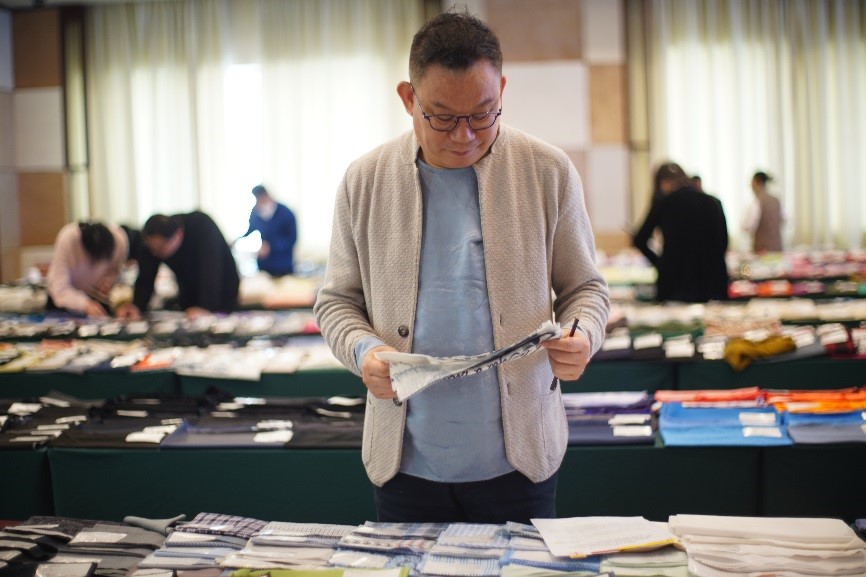 廈門鳳飛服飾設(shè)計有限公司品牌創(chuàng)始人曾鳳飛