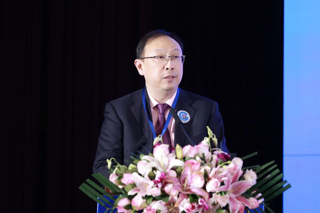 聚力紡織現(xiàn)代化產(chǎn)業(yè)體系新開局！中紡圓桌論壇第十七屆年會在北京舉行