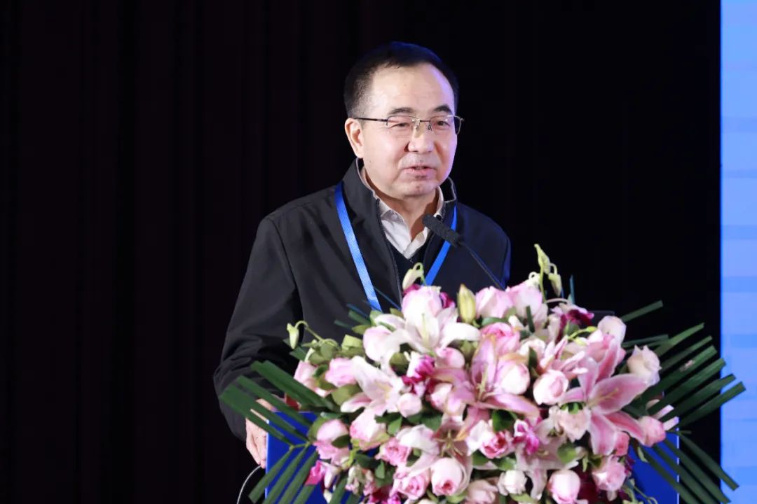 聚力紡織現(xiàn)代化產(chǎn)業(yè)體系新開局！中紡圓桌論壇第十七屆年會在北京舉行