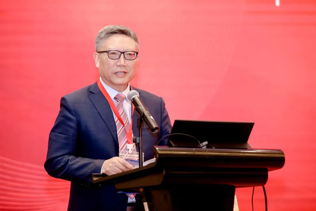 中國化纖協(xié)會(huì)七屆三次理事會(huì)擴(kuò)大會(huì)議暨七屆五次常務(wù)理事會(huì)