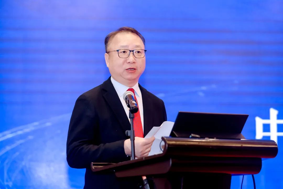 激蕩30年！中國化纖協(xié)會(huì)七屆三次理事會(huì)擴(kuò)大會(huì)議暨七屆五次常務(wù)理事會(huì)成功召開