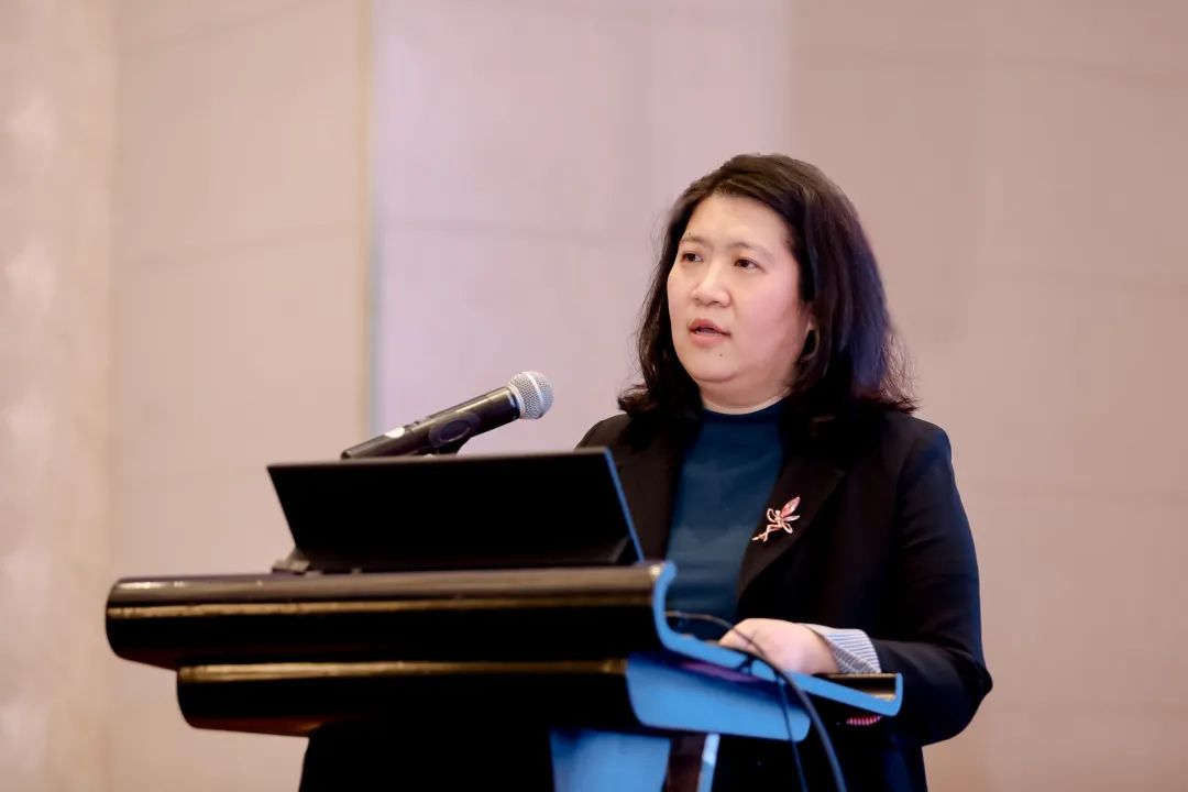  中國化纖協(xié)會(huì)七屆三次理事會(huì)擴(kuò)大會(huì)議暨七屆五次常務(wù)理事會(huì)