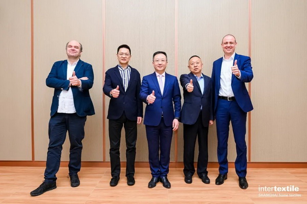 蘭精攜新品亮相2023intertextile家紡展！聯(lián)手8家供應(yīng)鏈伙伴開(kāi)啟一場(chǎng)零碳之旅