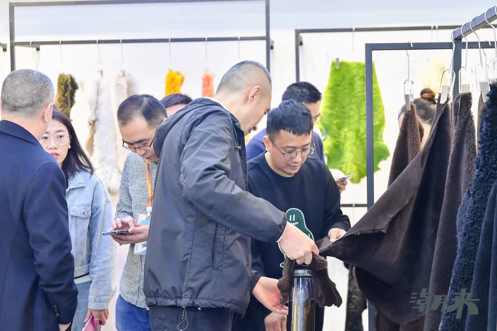 躍新永續(xù) 生態(tài)時尚--2023海寧中國國際皮革毛皮時裝面輔料展，匯聚可持續(xù)發(fā)展潮力量