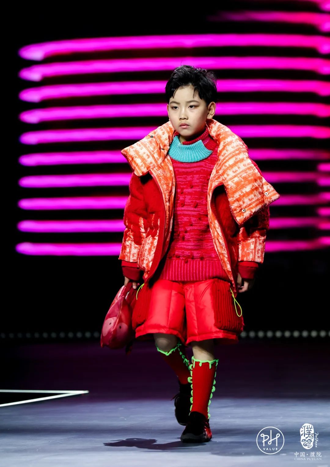 古鎮(zhèn)新時(shí)尚！第八屆&ldquo;濮院杯&rdquo;PH Value中國(guó)針織設(shè)計(jì)師大賽決賽暨頒獎(jiǎng)典禮今天舉行