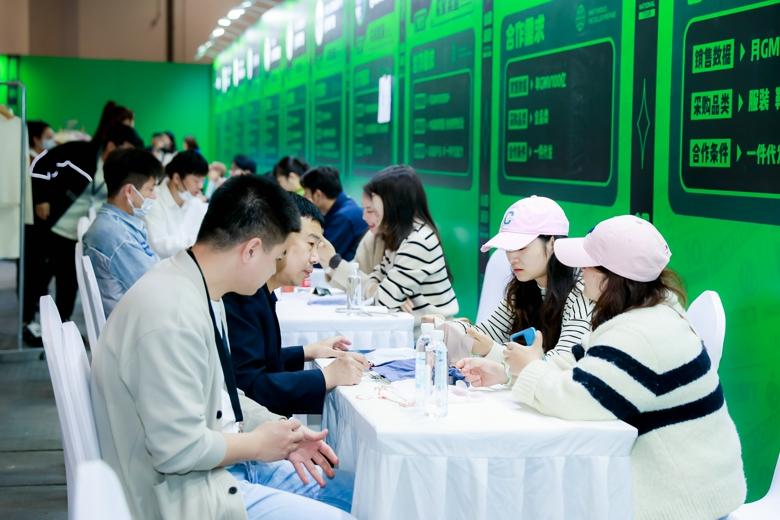 杭州時(shí)尚產(chǎn)業(yè)數(shù)字貿(mào)易博覽會(huì)圓滿閉幕