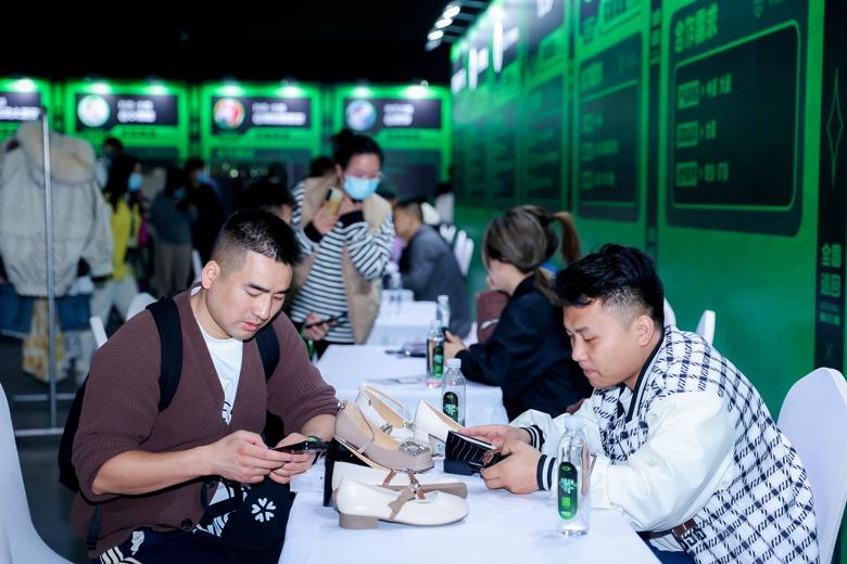 杭州時(shí)尚產(chǎn)業(yè)數(shù)字貿(mào)易博覽會(huì)圓滿閉幕