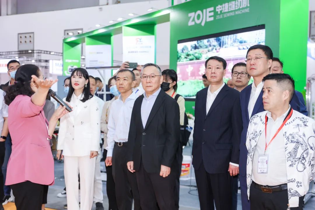 潮起江城，面向未來(lái) | 2023武漢國(guó)際紡織面料及輔料博覽會(huì)啟幕