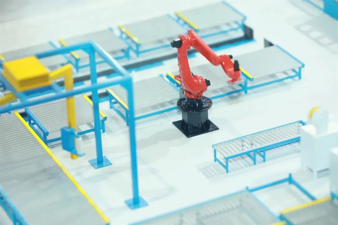 &ldquo;變革紡織世界&rdquo;ITMA2023在意大利米蘭隆重開幕，國際紡織機械聯(lián)合展舉行觀眾推介活動。