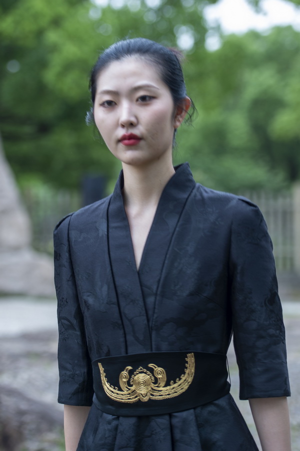 &ldquo;CHOICE YIN&rdquo;驚艷河姆渡，演繹遠(yuǎn)古文明與現(xiàn)代時(shí)尚與的對(duì)話