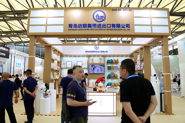山東292家企業(yè)齊聚31屆華交會，青島家紡展團(tuán)大放異彩
