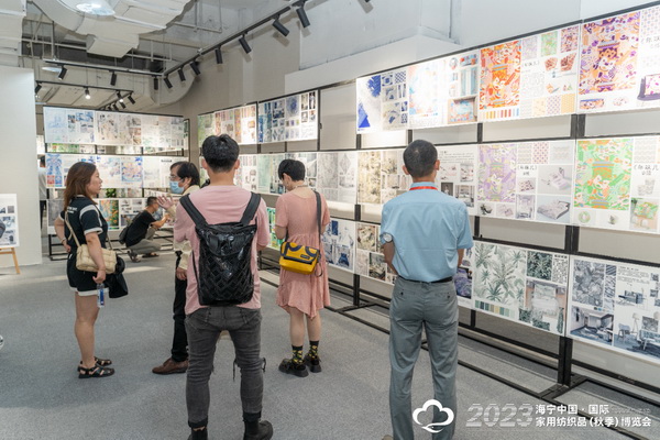 &ldquo;智造讓家更美好&rdquo;--2023海寧中國&middot;國際家用紡織品（秋季）博覽會(huì)在浙江海寧許村鎮(zhèn)&middot;海寧中國家紡城盛大開幕。