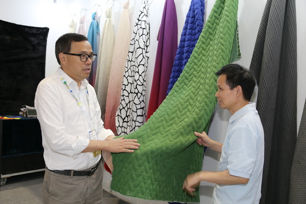 尼特爾3D高彈力軟體面料，引領(lǐng)家居軟裝新時尚