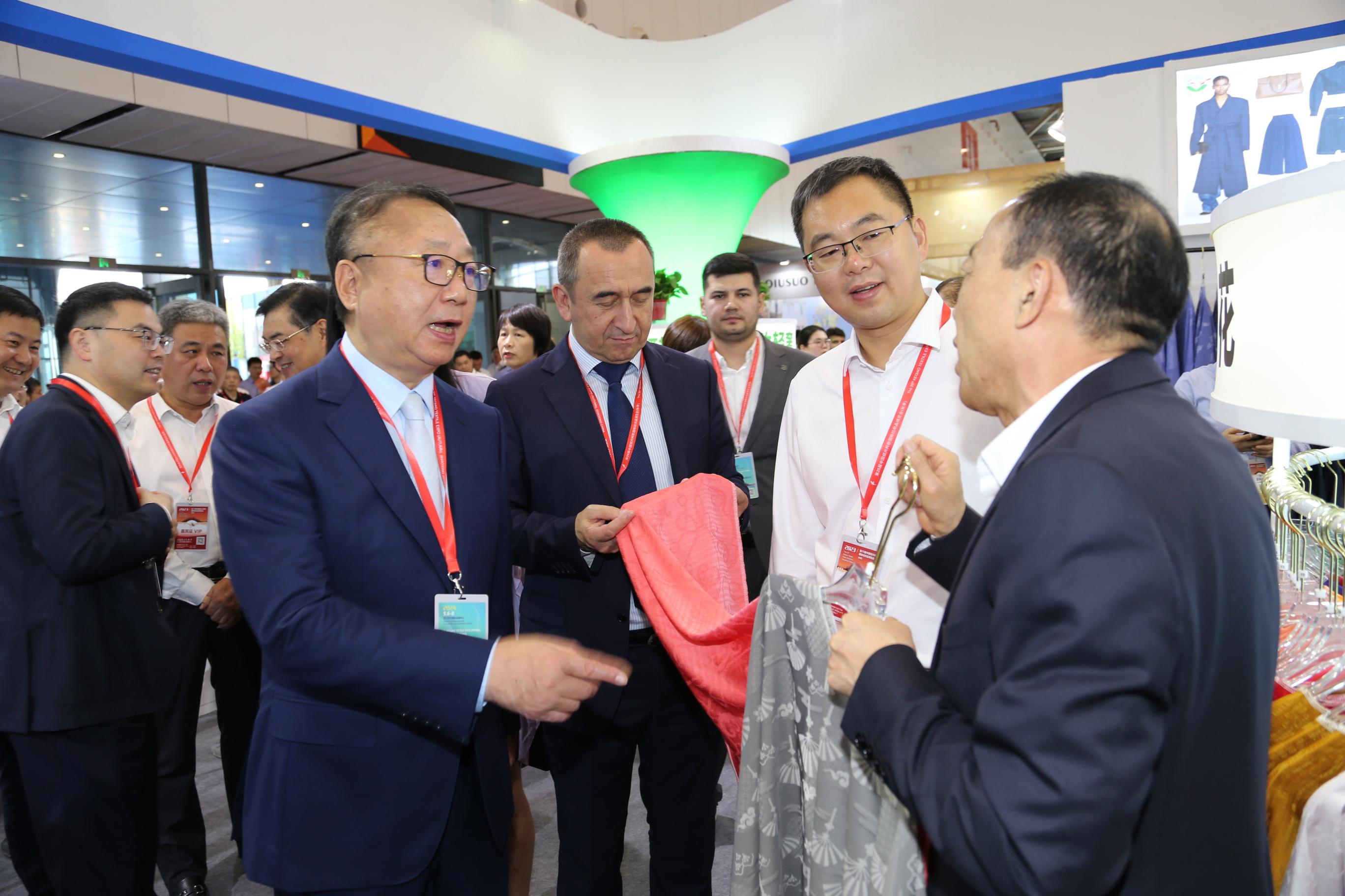 立足全球，筑牢世界紡織產業(yè)節(jié)點--2023第25屆中國紹興柯橋國際紡織品博覽會（秋季）盛大開幕 