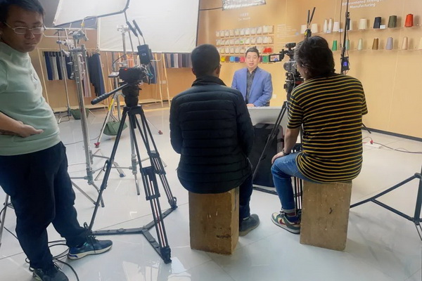 溯源優(yōu)質(zhì)紗線，東方甄選與德州華源雙向甄選