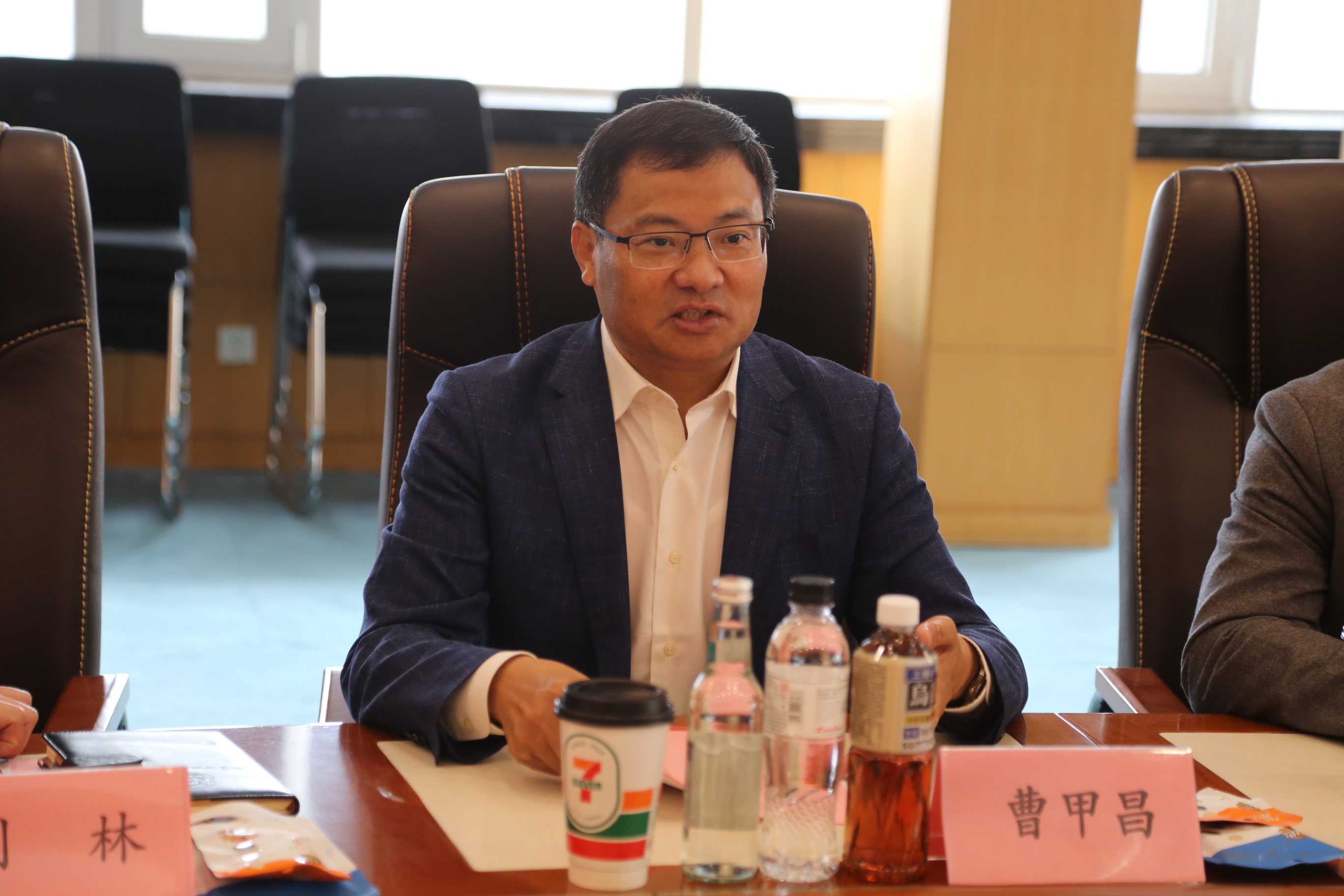 審時度勢、共商發(fā)展&mdash;中國紡織品進(jìn)出口商會曹甲昌會長一行調(diào)研青島家紡行業(yè)