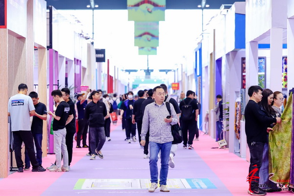 向&ldquo;新&rdquo;而生 逐&ldquo;質(zhì)&rdquo;而行！2024中國(guó)紹興柯橋國(guó)際紡博會(huì)（春季） 隆重開幕