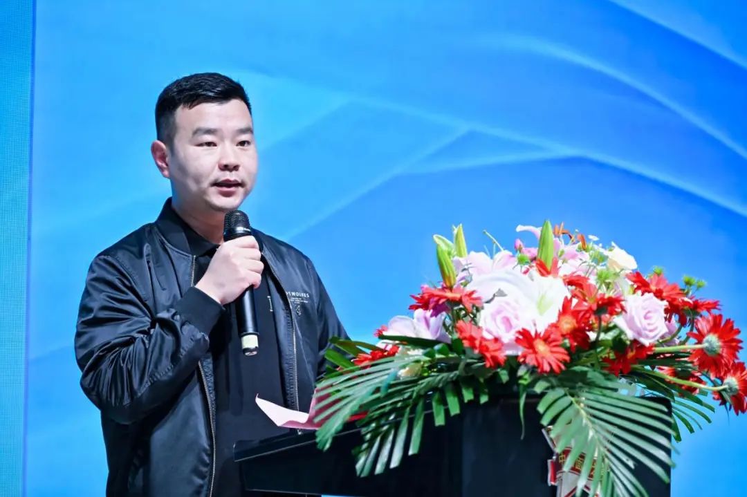 好面料在柯橋聚集2024中國(guó)面料之星啟動(dòng)儀式暨知名服飾品牌趨勢(shì)交流分享會(huì)在紹興國(guó)際會(huì)展中心成功舉辦。