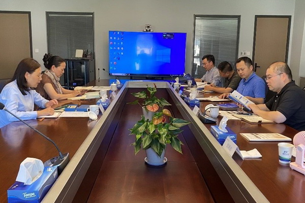 強(qiáng)強(qiáng)聯(lián)合，集萃纖維研究所與南京化纖達(dá)成戰(zhàn)略合作，共謀纖維創(chuàng)新篇章