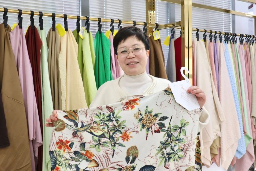 越努力，越幸運(yùn)&mdash;&mdash;訪紹興市易燦紡織品有限公司董事長(zhǎng)羅麗琴