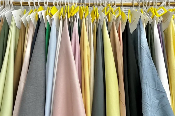 越努力，越幸運(yùn)&mdash;&mdash;訪紹興市易燦紡織品有限公司董事長(zhǎng)羅麗琴