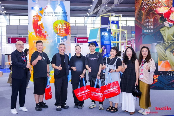 覓良品，謀合作！2024intertextile大灣區(qū)展組織服裝設(shè)計師組隊走進中國流行面料入圍企業(yè)