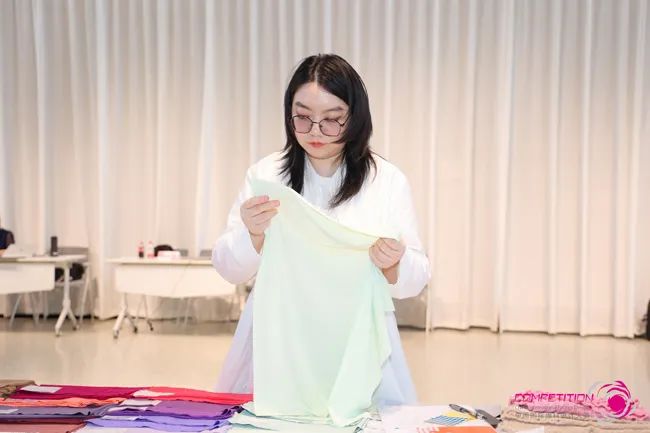 中國流行面料如何煥新當代設計？聯動雅瑩集團，這場評審會為好創(chuàng)意持續(xù)加碼