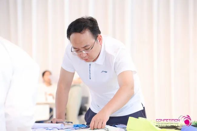 中國流行面料如何煥新當代設計？聯動雅瑩集團，這場評審會為好創(chuàng)意持續(xù)加碼