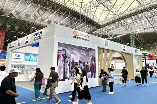 36家毛織企業(yè)抱團(tuán)參展中國(guó)（鄂爾多斯）國(guó)際羊絨羊毛展覽會(huì)，提升大朗品牌知名度