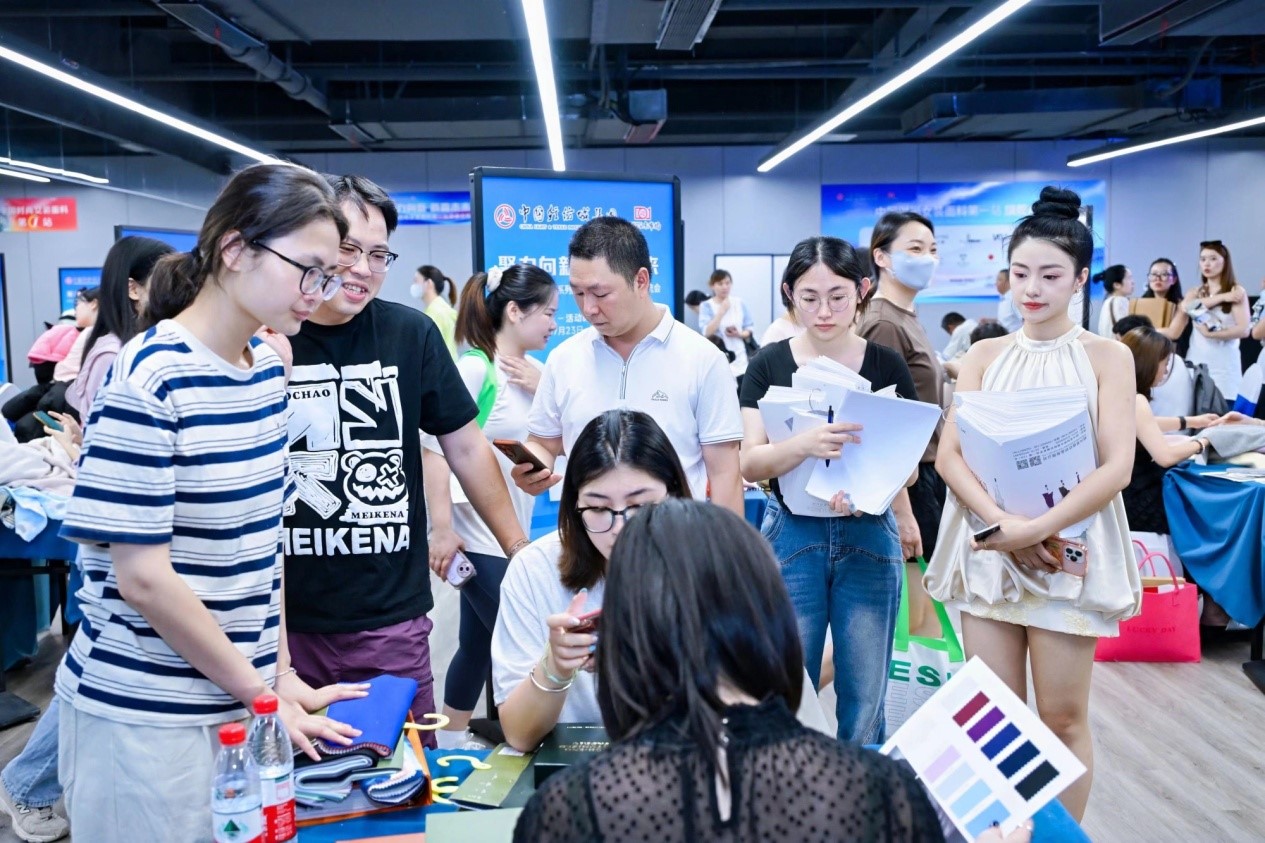 向世界問好！&ldquo;中國時尚女裝面料第一站&rdquo;榮耀啟航