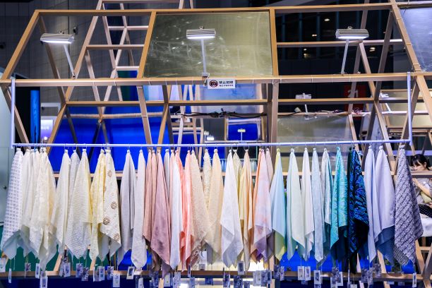 用設(shè)計(jì)，共繪產(chǎn)業(yè)夢想藍(lán)圖！2024中國國際面料設(shè)計(jì)大賽再譜新篇