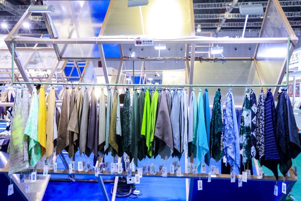 用設(shè)計(jì)，共繪產(chǎn)業(yè)夢想藍(lán)圖！2024中國國際面料設(shè)計(jì)大賽再譜新篇