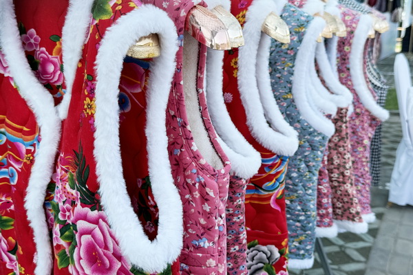 暢&ldquo;聊&rdquo;棉絨情、&ldquo;鏈&rdquo;接新征程，首屆山東&middot;聊城紡織服裝高質(zhì)量發(fā)展大會暨棉絨服供應(yīng)鏈對接會成功舉辦