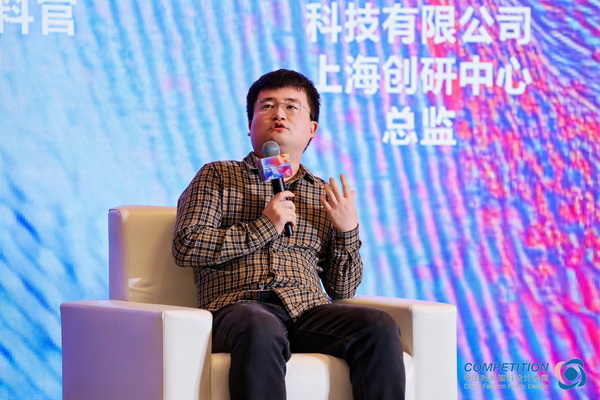 新質(zhì)驅(qū)動，智匯時尚！探索面料設(shè)計中的創(chuàng)新密碼