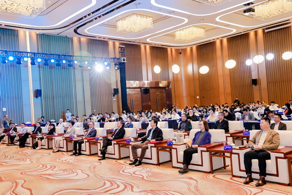 時尚驅(qū)動 加&ldquo;數(shù)&rdquo;創(chuàng)新 | 2024時尚產(chǎn)業(yè)數(shù)字化發(fā)展大會圓滿舉行