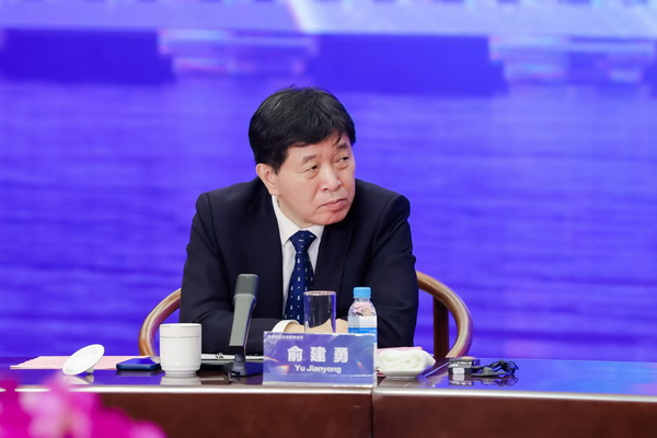 2024全球知名企業(yè)圓桌會議共商培育新質(zhì)生產(chǎn)力