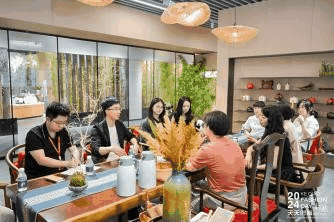 融匯優(yōu)質(zhì)資源，提速時(shí)尚發(fā)展！&ldquo;2024柯橋天天時(shí)尚&rdquo;完美交卷！