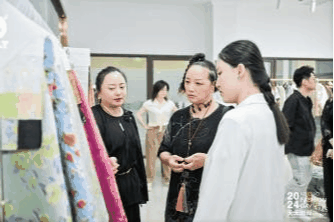 融匯優(yōu)質(zhì)資源，提速時(shí)尚發(fā)展！&ldquo;2024柯橋天天時(shí)尚&rdquo;完美交卷！