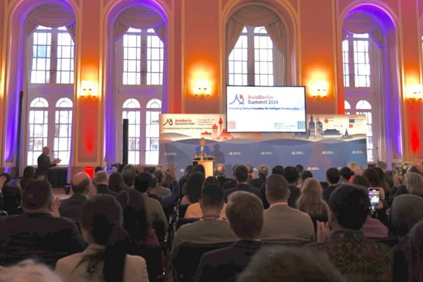 中科海勢攜SYCORE-TEX拓?fù)淙崮z閃耀AsiaBerlin Summit 2024