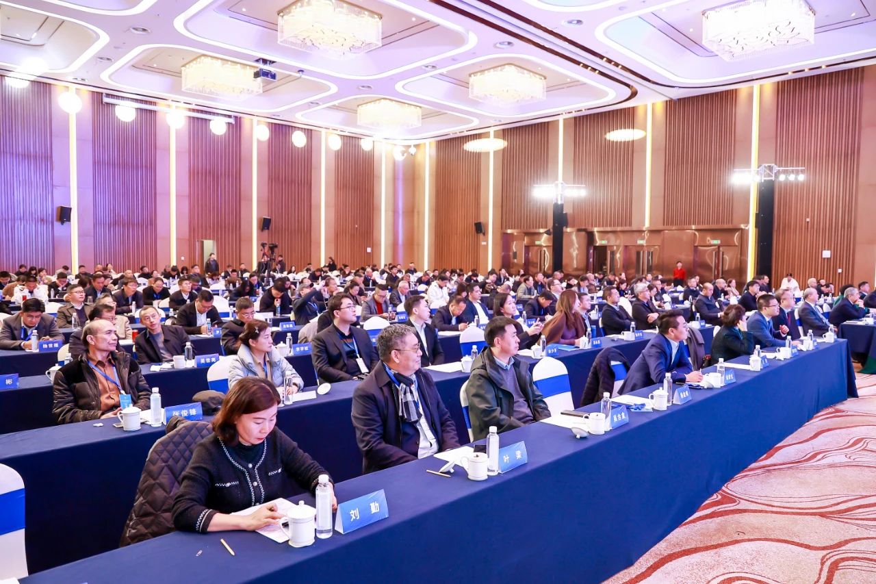 協(xié)同&創(chuàng)新 全面推進集群治理現(xiàn)代化！2024中國紡織產(chǎn)業(yè)集群發(fā)展大會在柯橋召開