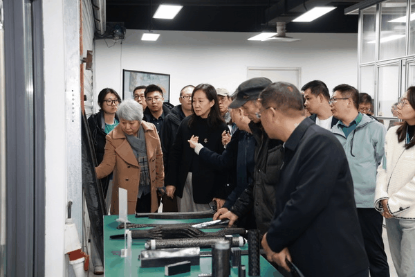 協(xié)同&創(chuàng)新 全面推進集群治理現(xiàn)代化！2024中國紡織產(chǎn)業(yè)集群發(fā)展大會在柯橋召開