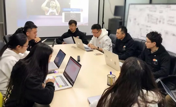 28歲身價(jià)過億：清華男孩的AI電商百億銷售神話之路