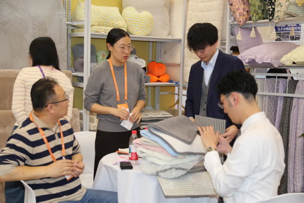 識(shí)變應(yīng)變 拓展外貿(mào)新空間！第33屆華東進(jìn)出口商品交易會(huì)盛大開幕