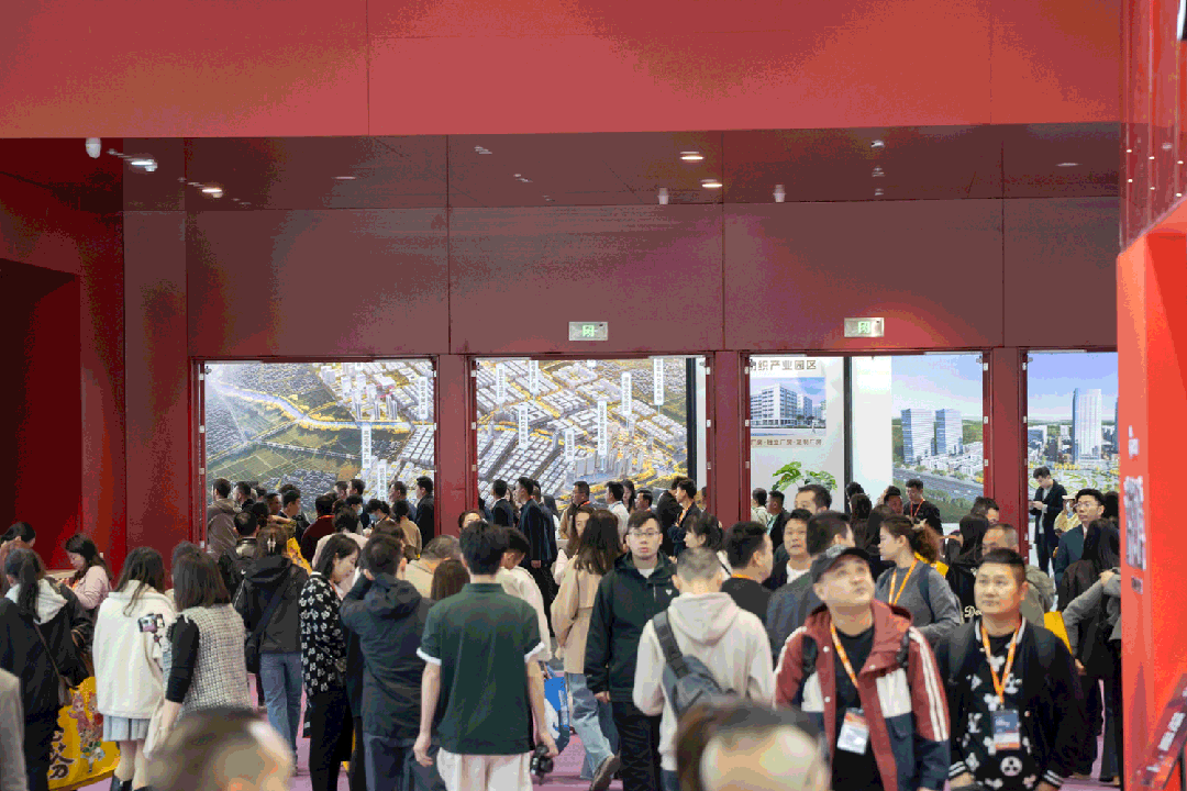 12.1萬專業(yè)觀眾+全網(wǎng)10.1億閱讀量&hellip;第四屆潮汕服博會(huì)完美落幕！