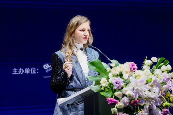 潮涌鵬城，開啟時尚 &ldquo;超鏈接&rdquo;丨第30屆FASHION SOURCE時尚之源深圳展、AW25深圳原創(chuàng)時裝周盛大啟幕