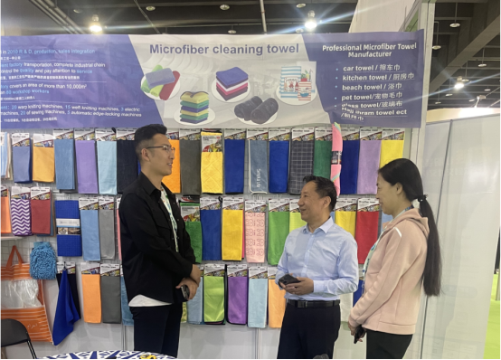 7家石家莊紡企組團(tuán)參加2025中國（義烏）國際針織供應(yīng)鏈博覽會(huì)