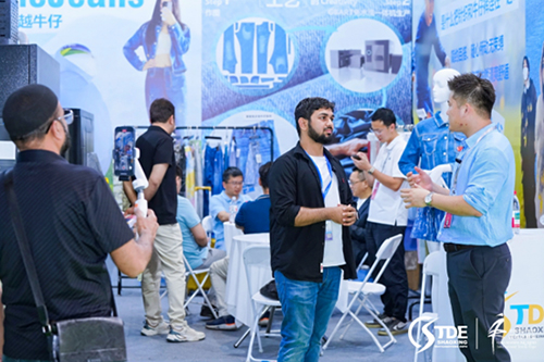  智能印染，解鎖"綠色密碼"！首屆中國(guó)浙江紡織印染產(chǎn)業(yè)技術(shù)與設(shè)備展在紹興開幕