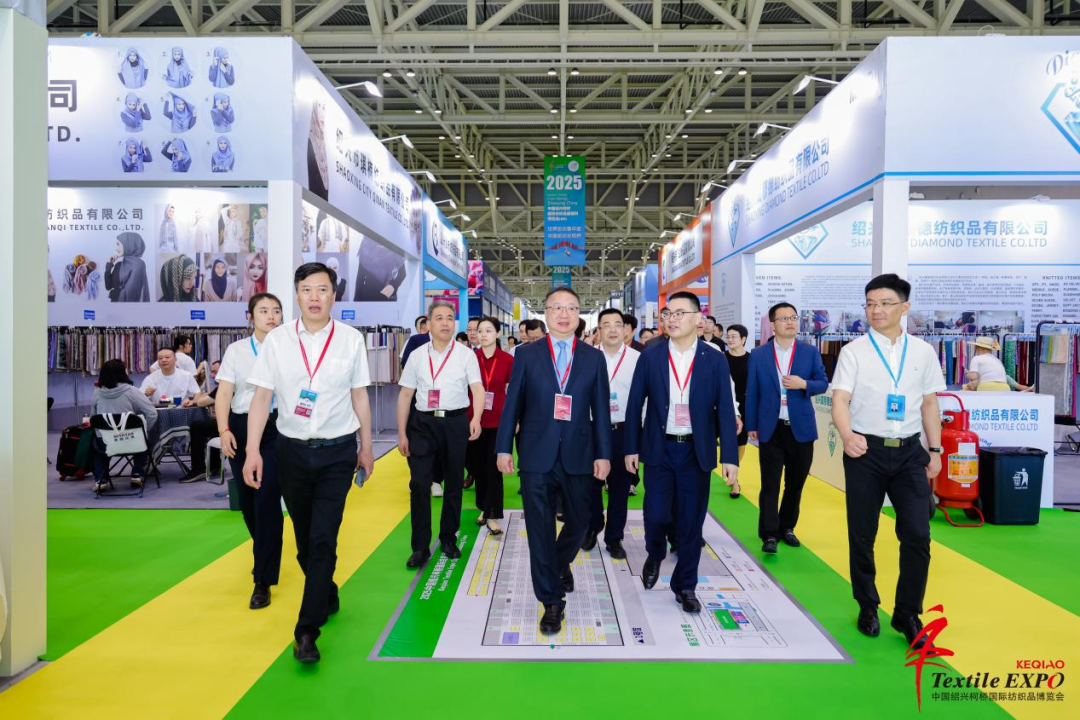 新形勢(shì)、新機(jī)遇，2025柯橋春季國(guó)際紡博會(huì)拉開帷幕，全方位展示中國(guó)紡織發(fā)展的強(qiáng)韌