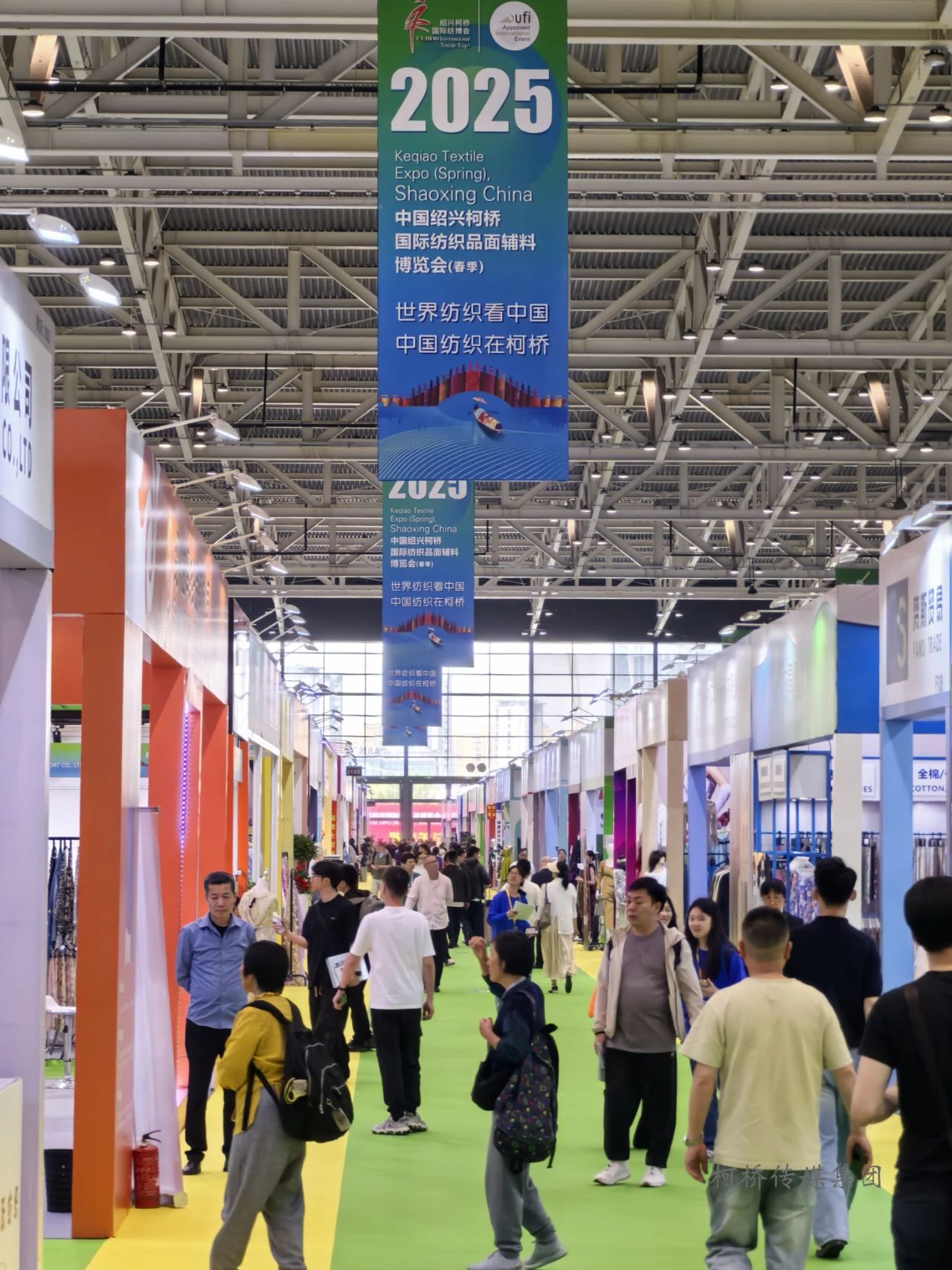 新形勢(shì)、新機(jī)遇，2025柯橋春季國(guó)際紡博會(huì)拉開帷幕，全方位展示中國(guó)紡織發(fā)展的強(qiáng)韌