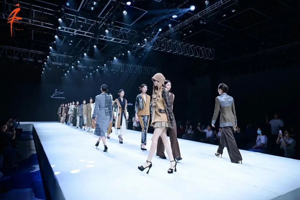 商貿(mào)對(duì)接超預(yù)期，產(chǎn)業(yè)鏈協(xié)同創(chuàng)新再升級(jí)！2025柯橋春季國(guó)際紡博會(huì)圓滿落幕